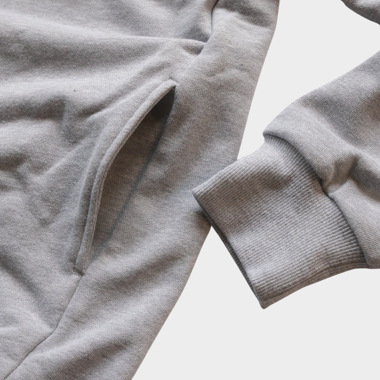 CREWNECK SWEAT