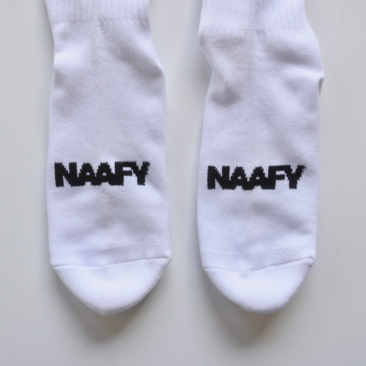 LONG SOCKS