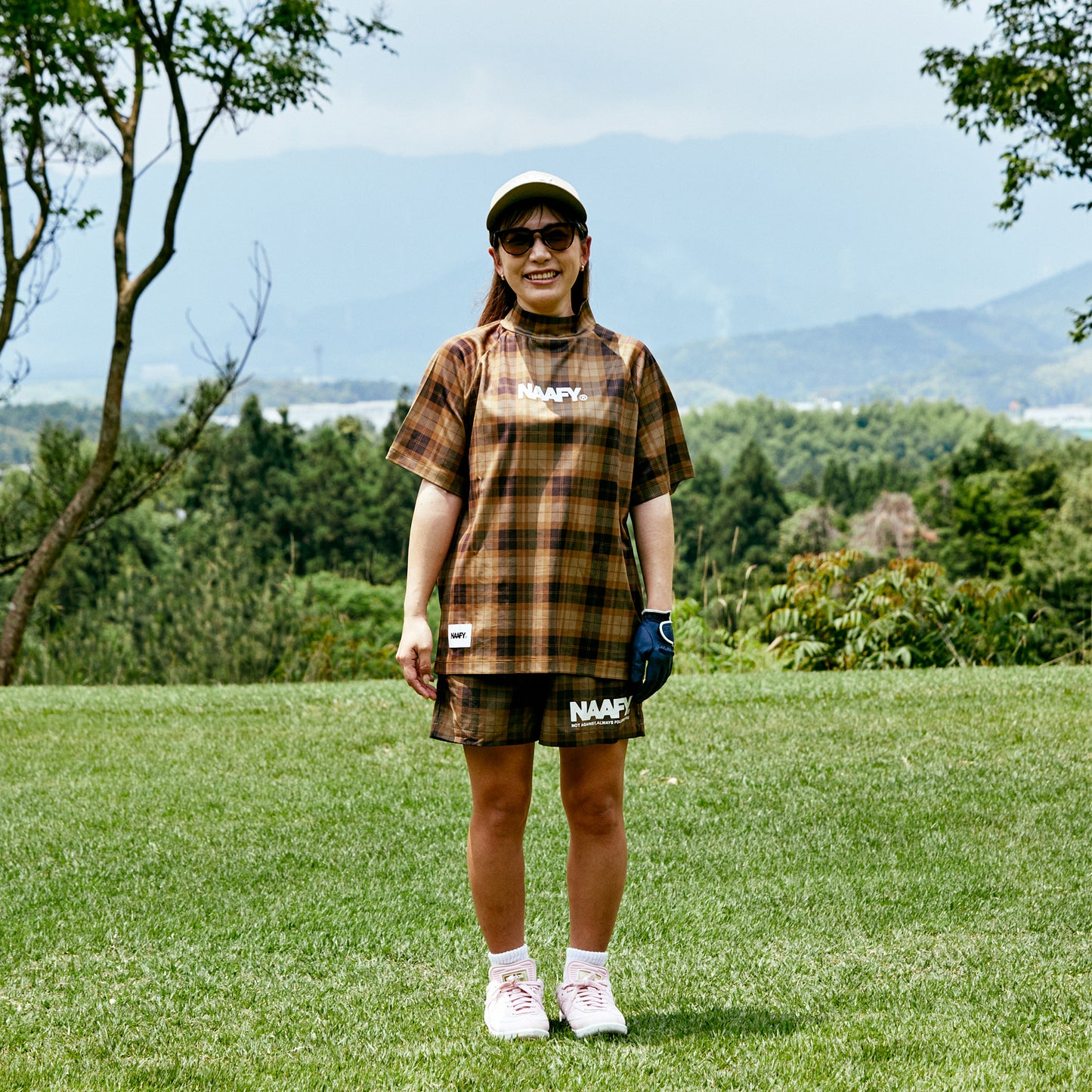 PLAID S/S MOCKNECK
