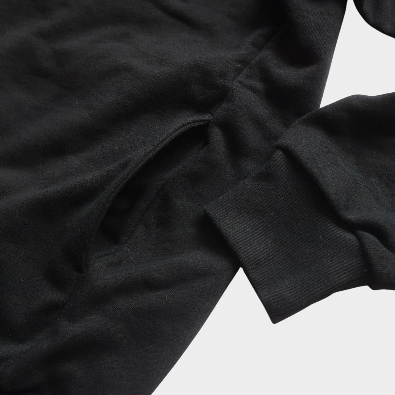 CREWNECK SWEAT