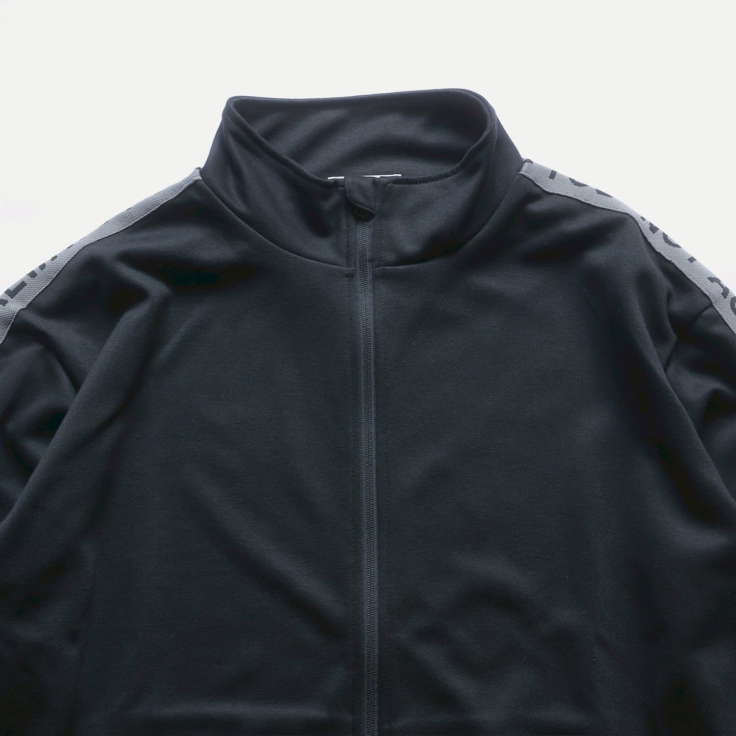 LINE TRACK JACKET