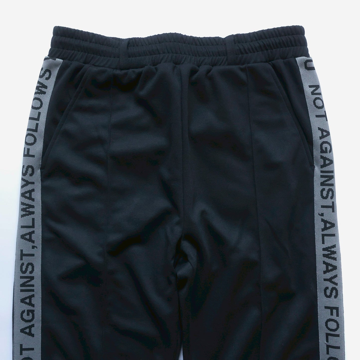LINE TRACK PANT