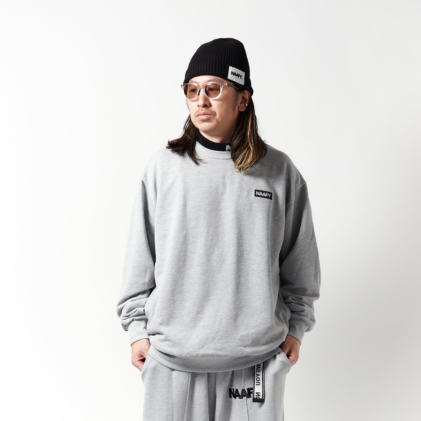 CREWNECK SWEAT