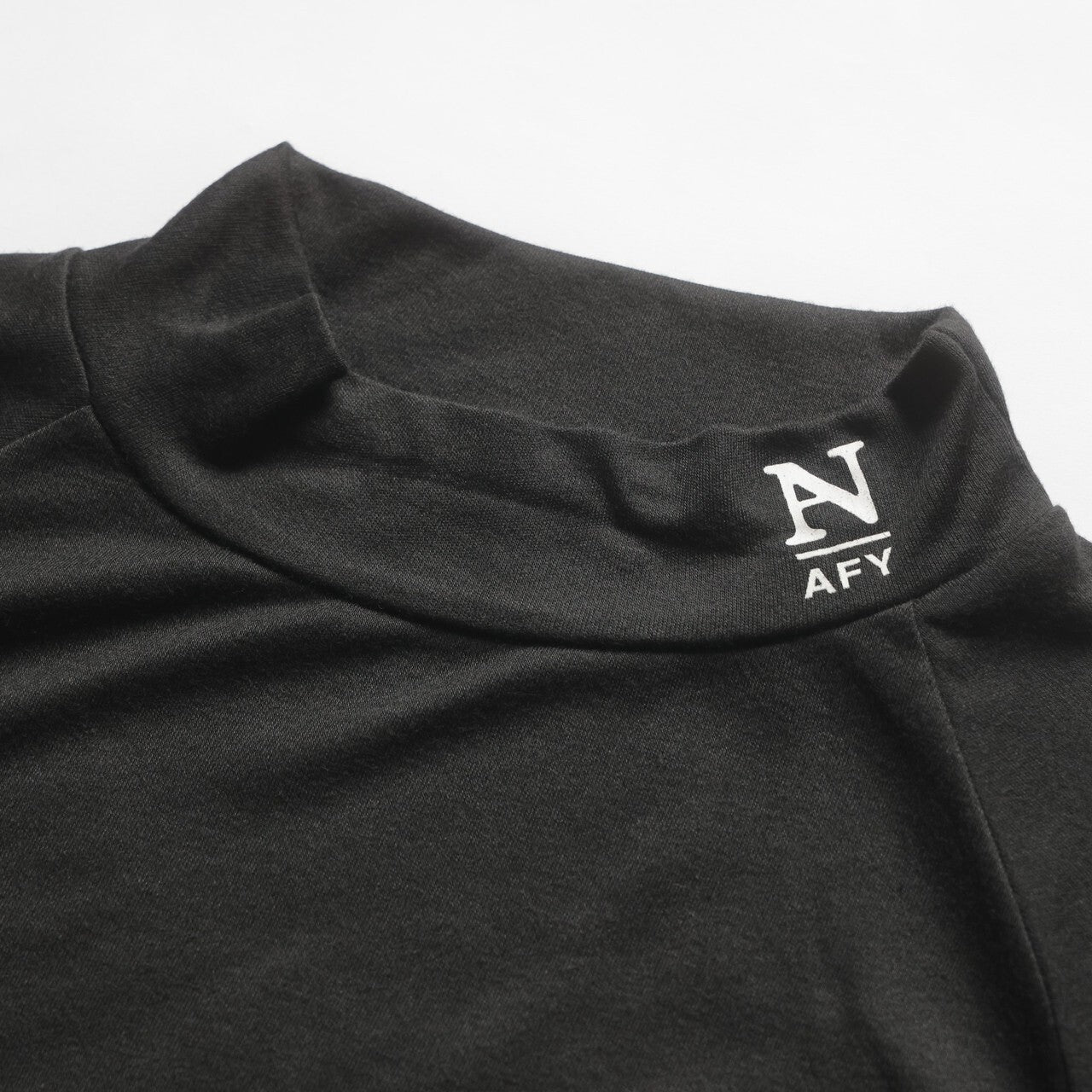 "NAFY" S/S MOCKNECK