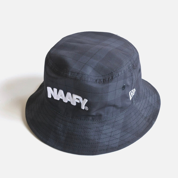 NEWERA® REVERSIBLE BUCKET HAT